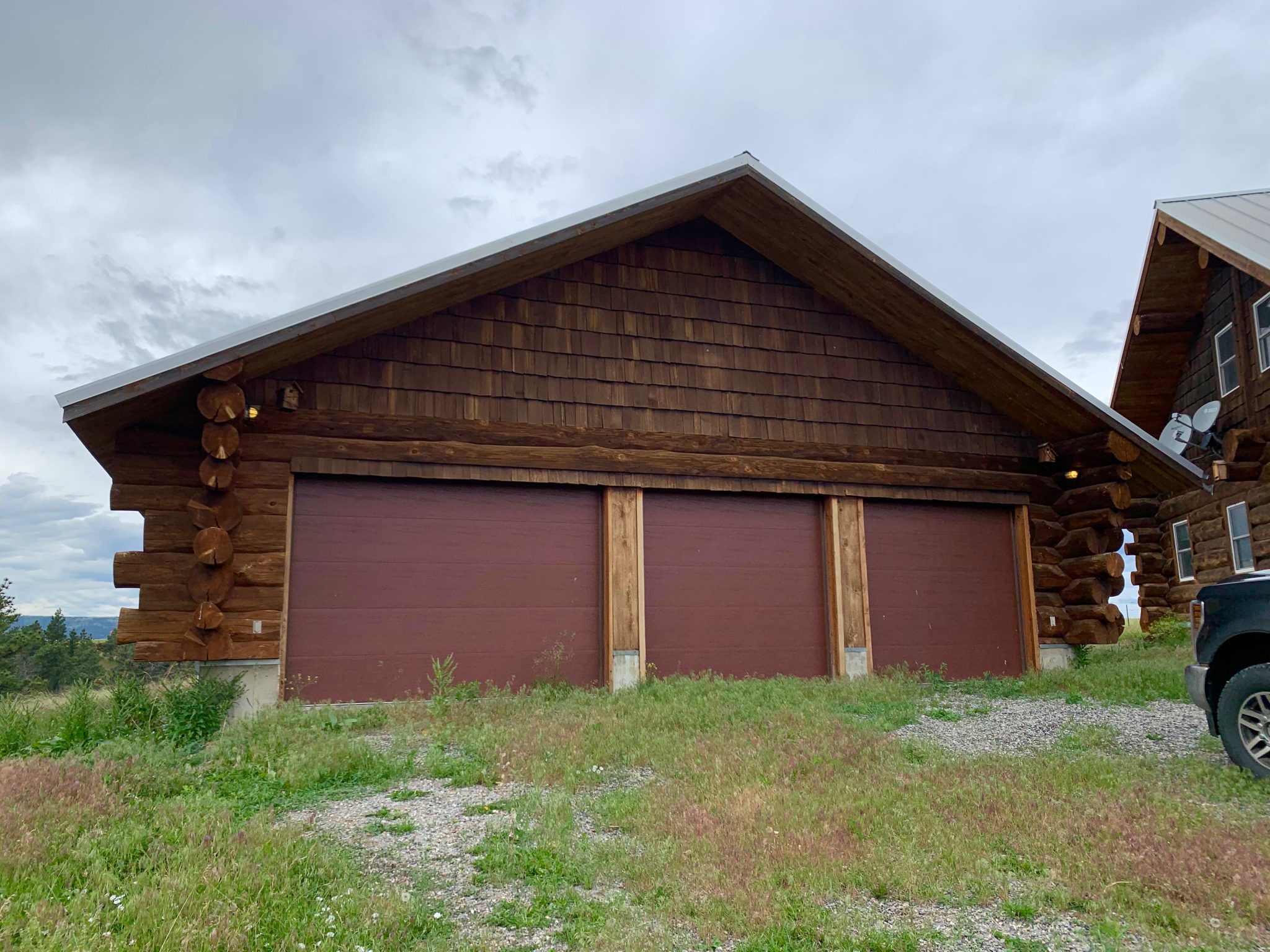 3 Car Detached Garage - Legacy Lands LLC